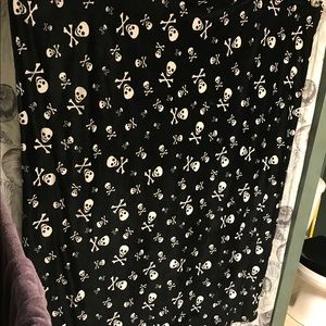 Skull Throw Blanket